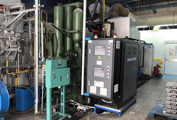 雙回路壓鑄模溫機