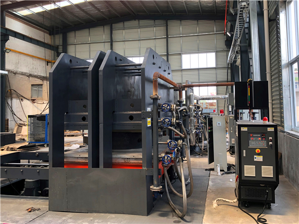 模溫機(jī)和導(dǎo)熱油爐區(qū)別